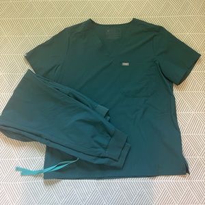 Figs Fionite Scrub Set, Caribbean Blue. L/XL. Style/Color no longer sold online